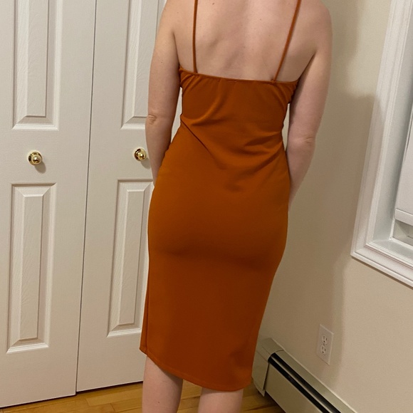 Room Service Strappy Ruffle Dress size Large - Picture 5 of 10